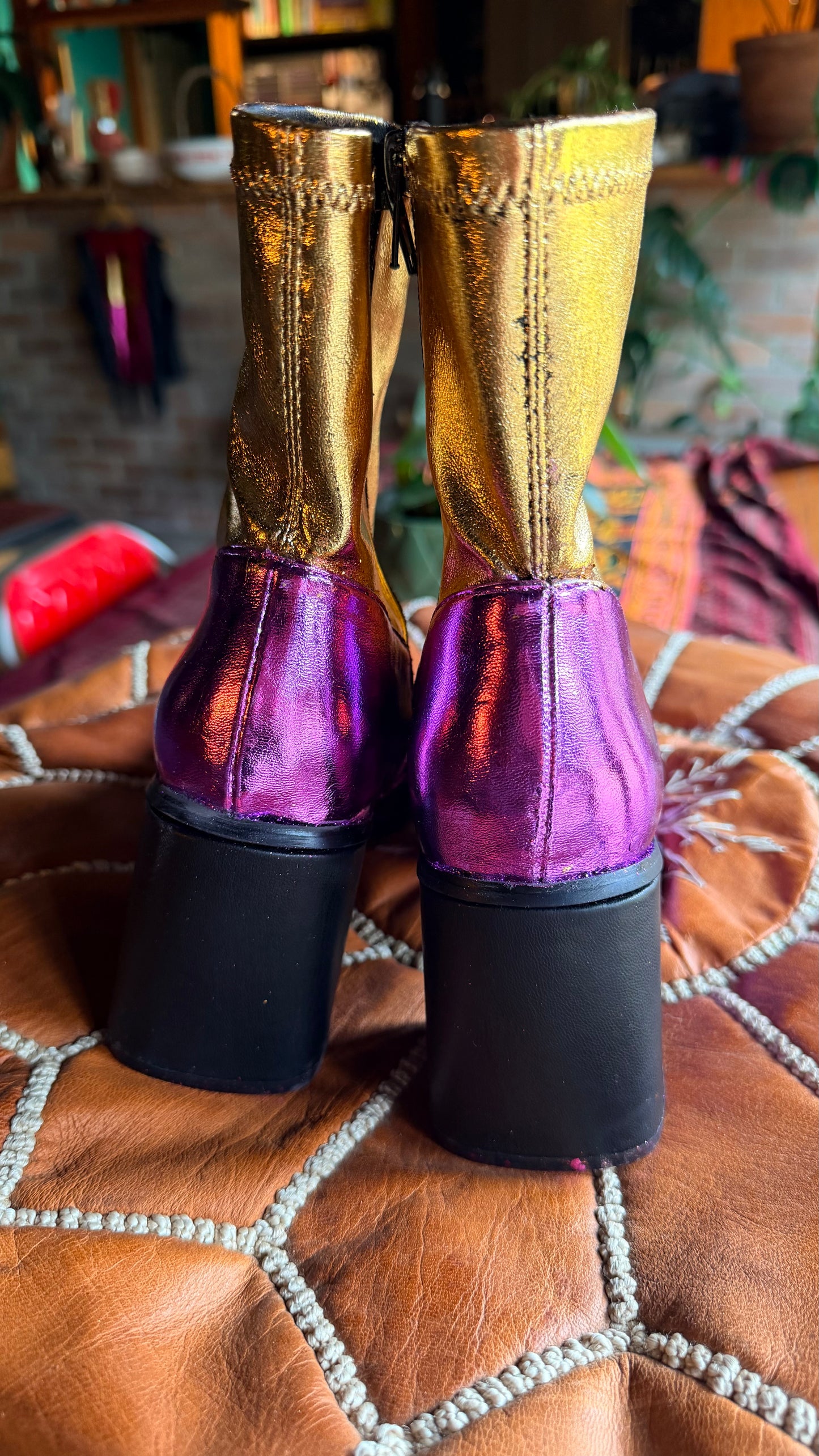 Foiled boots
