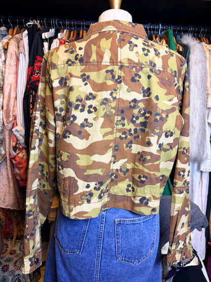 Camouflage cropped jacket