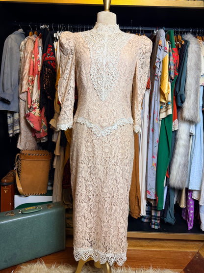 Cachet Vintage Dress