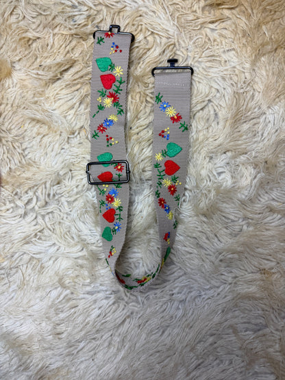Embroidered belt