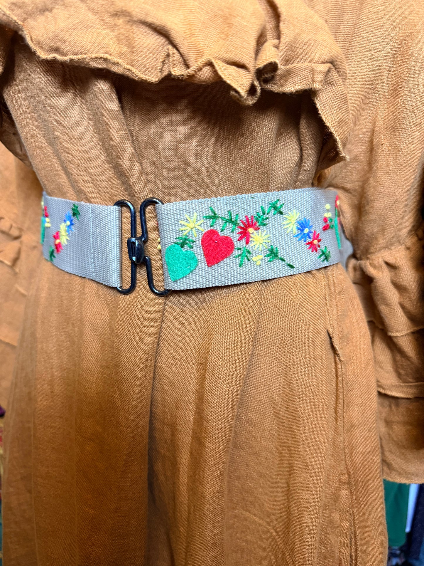 Embroidered belt