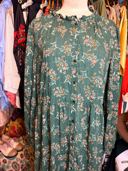 Green maxi dress