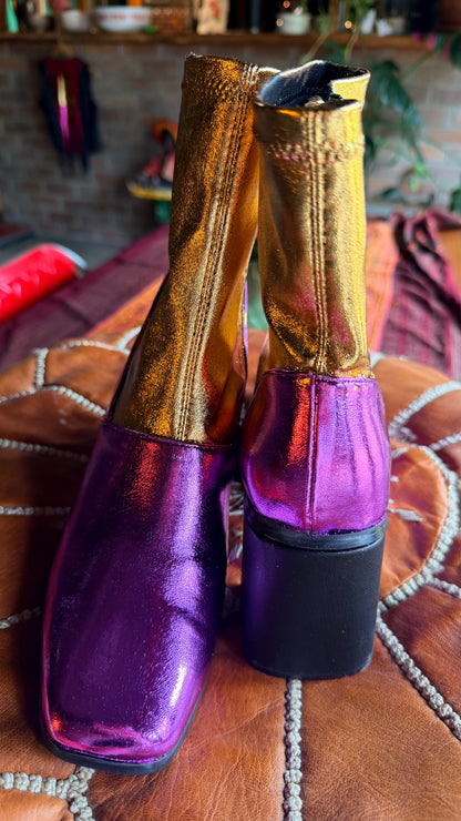 Foiled boots