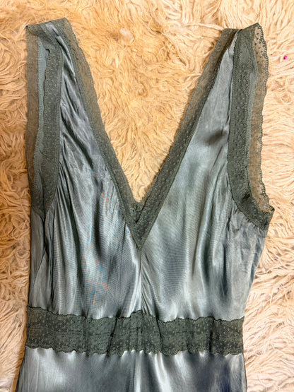 Slip dress