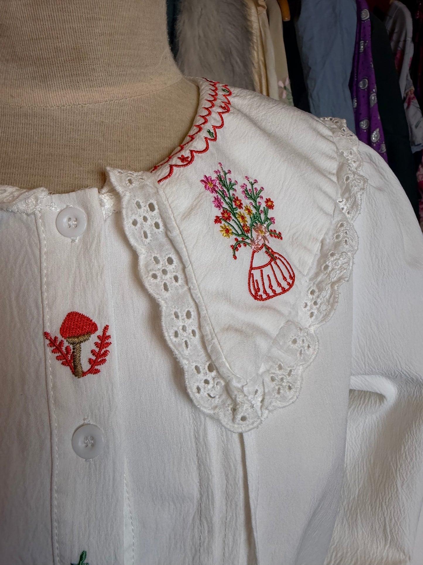 Folk art blouse