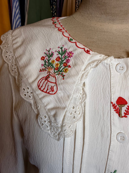 Folk art blouse