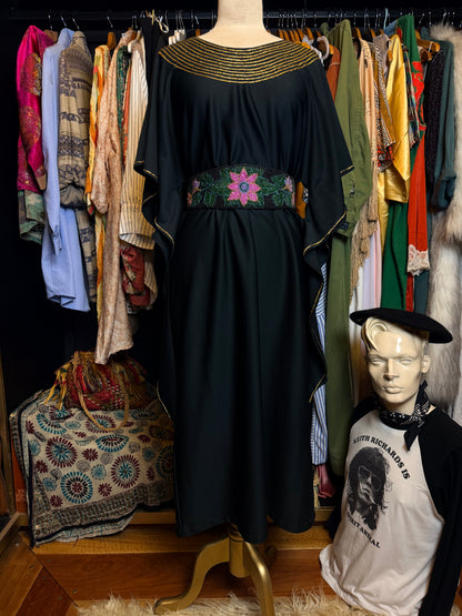 Vintage kaftan dress